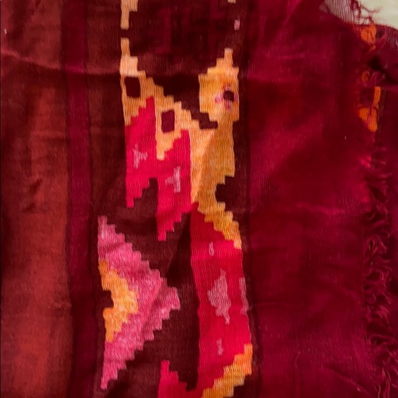 ✨ Patterned scarf ✨ - Picture 4 of 4